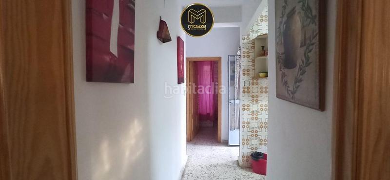 Foto a2fb2ec0-e2f2-42ac-b58f-298544240d00. Chalet  en crta granada en San Ildefonso - Catedral Jaén