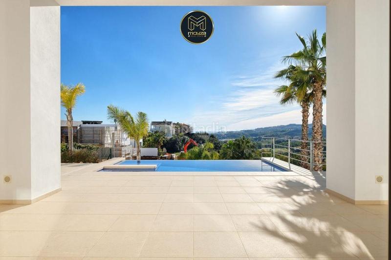 Foto 1812c012-f9b5-4f5c-9ff0-985f2caf7c4c. Chalet villa en benahavis en los arqueros - puerto del almendro Benahavís