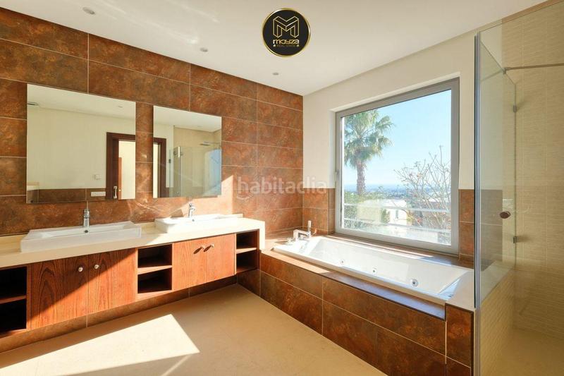 Foto 236eadb9-9f26-4d36-8a26-fe24763e45d2. Chalet villa en benahavis en los arqueros - puerto del almendro Benahavís