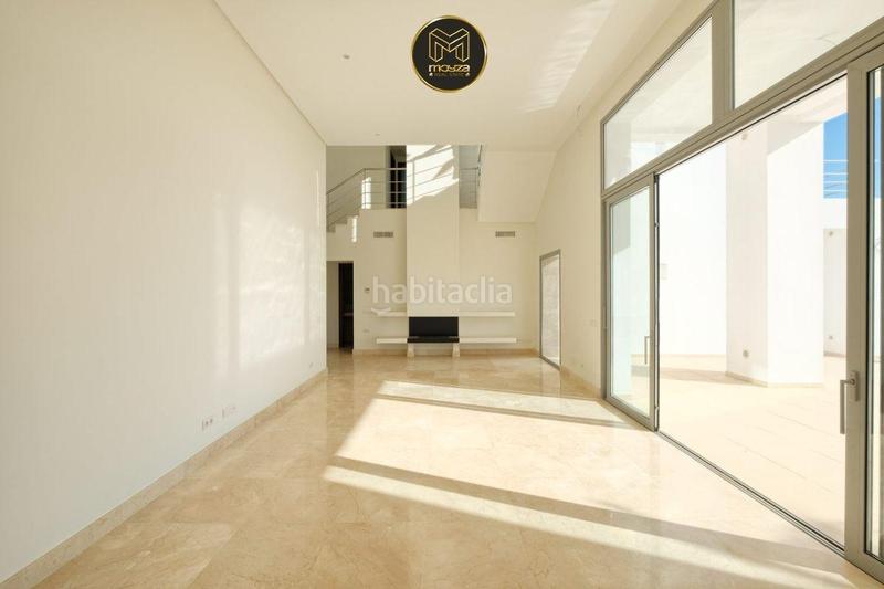 Foto 7fc4a85b-e221-4494-9a4c-7b141f870e7a. Chalet villa en benahavis en los arqueros - puerto del almendro Benahavís