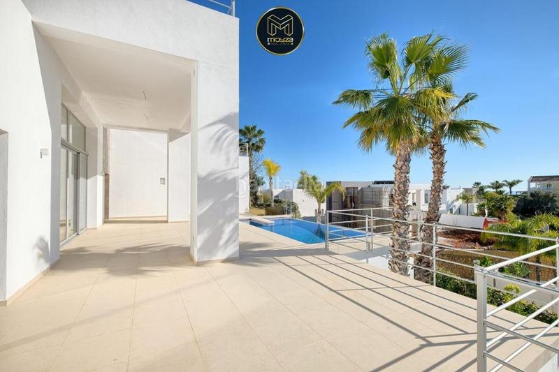 Foto d9e791a0-bc0f-4596-b705-3ecb1a501f32. Chalet villa en benahavis en los arqueros - puerto del almendro Benahavís
