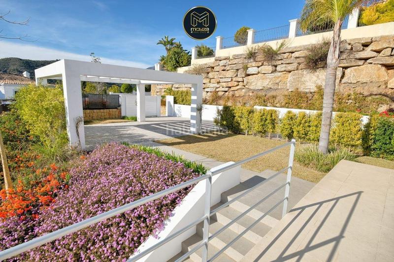 Foto dfbbf199-6bfe-4da6-bc0d-e5caaf5bc9b4. Chalet villa en benahavis en los arqueros - puerto del almendro Benahavís