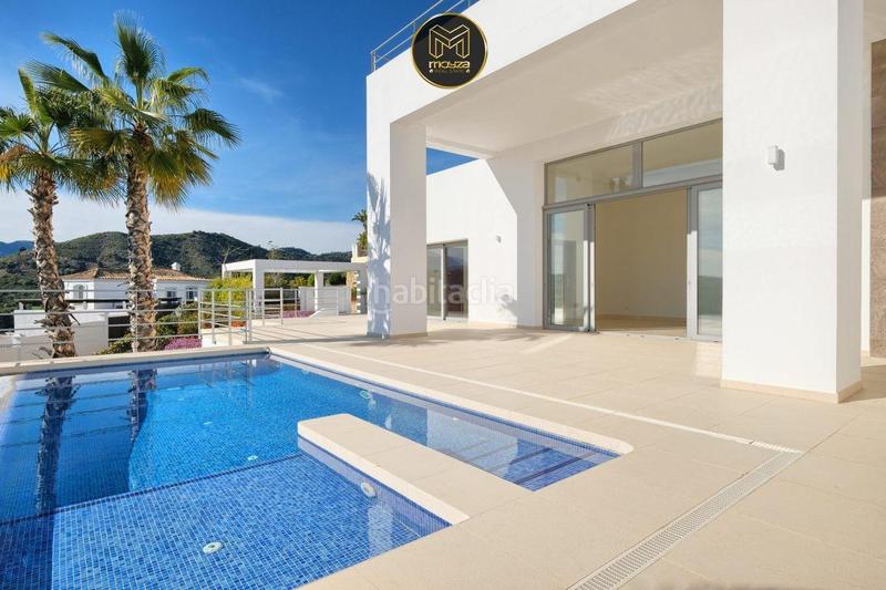 Foto fbc096e4-54af-439d-b8b9-bb47ef673b3e. Chalet villa en benahavis en los arqueros - puerto del almendro Benahavís