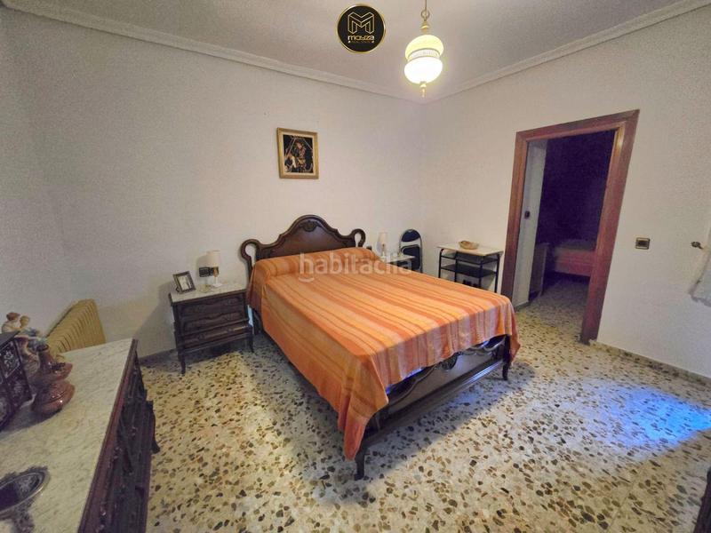 Foto 5b4a47f7-3316-4505-8d18-95a160838b75. Casa amb aparcament a Santa Isabel Jaén