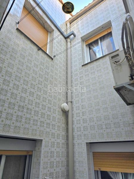 Foto c841bab0-d5d3-492c-acce-df271eb0e374. Casa amb aparcament a Santa Isabel Jaén