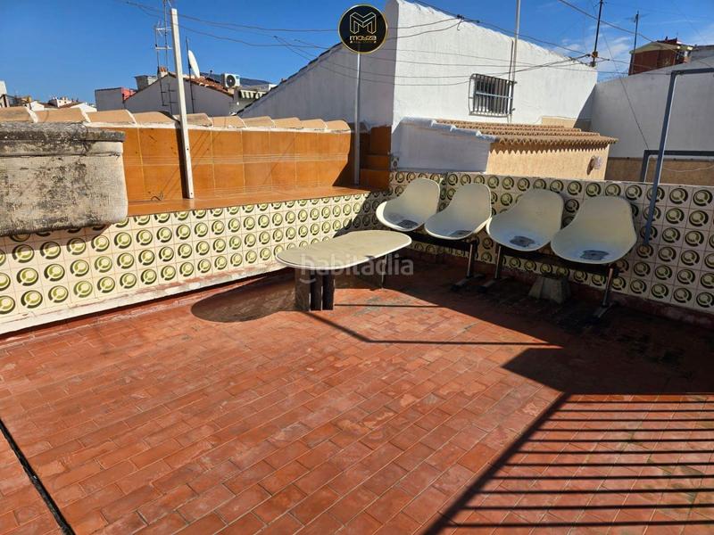 Foto ca6ab61a-2c82-4eba-a653-38538b878083. Casa amb aparcament a Santa Isabel Jaén