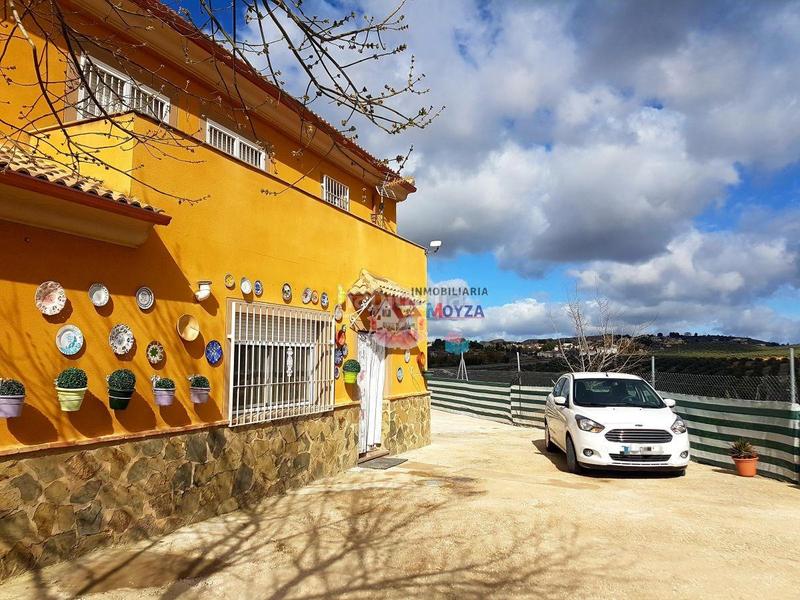 Foto dfde603e-0feb-456b-aea1-b1222ef132c4. Chalet zona la manseguilla en Puente Tablas - Puente Nuevo - Cerro Molina Jaén