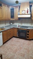 Etagenwohnung in San Bartolomé - Millán de Priego. Piso en los jardinillos