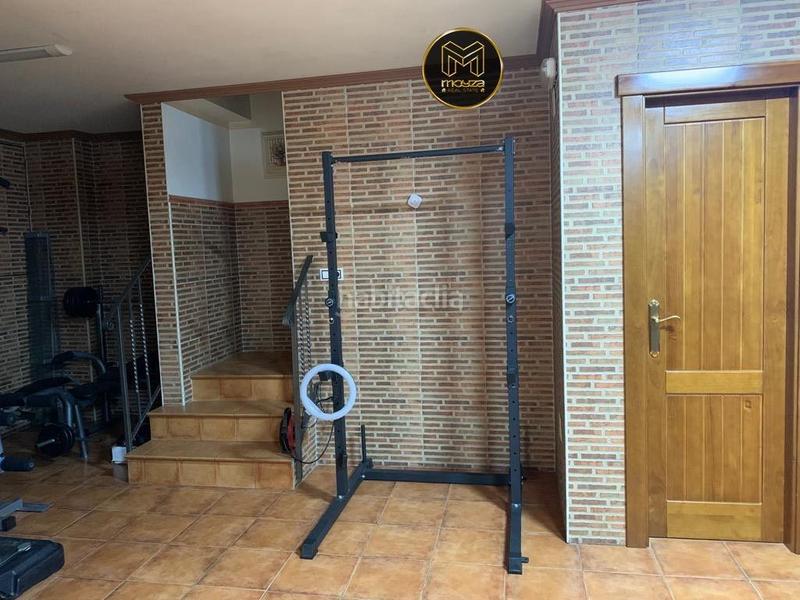 Foto 628bf86e-ec16-4d77-a1b3-7220be366922. Chalet  en Torredonjimeno