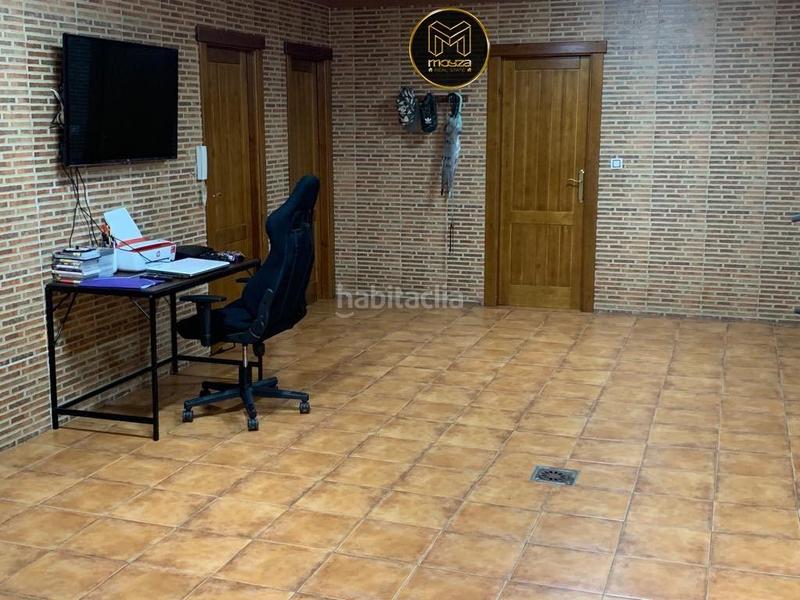 Foto 929c92e4-9379-4e55-90ea-9315aa755900. Chalet  en Torredonjimeno