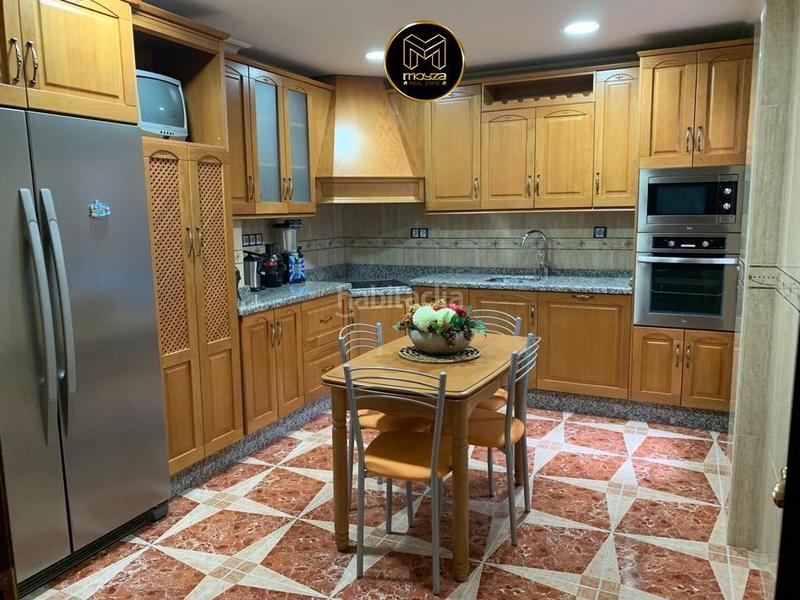 Foto cb7a5182-1cd1-4e6e-aed6-20ba64972f23. Chalet  en Torredonjimeno