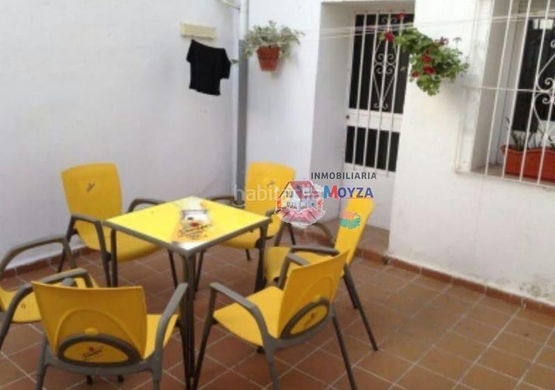 Foto f258ac08-76f6-4f8c-a9c1-c4a5f1ca758a. Casa zona peñamefecit en Peñamefecit - Avda Barcelona Jaén