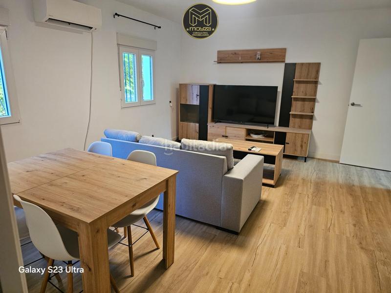 Foto b0f061f1-bb57-40b1-aefd-a445541700ba. Piso  en venta en zona Hospital en Hospital Jaén