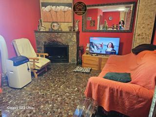 Haus in Ctra. Circunvalación - La Magdalena. Casa en venta en el tomillo