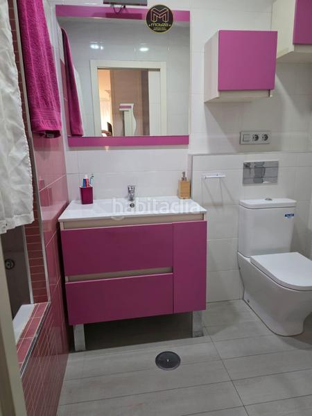 Foto 00b75dea-fe08-47c4-a201-d46b5b6db8e0. Rent flat with pool in Hospital Jaén