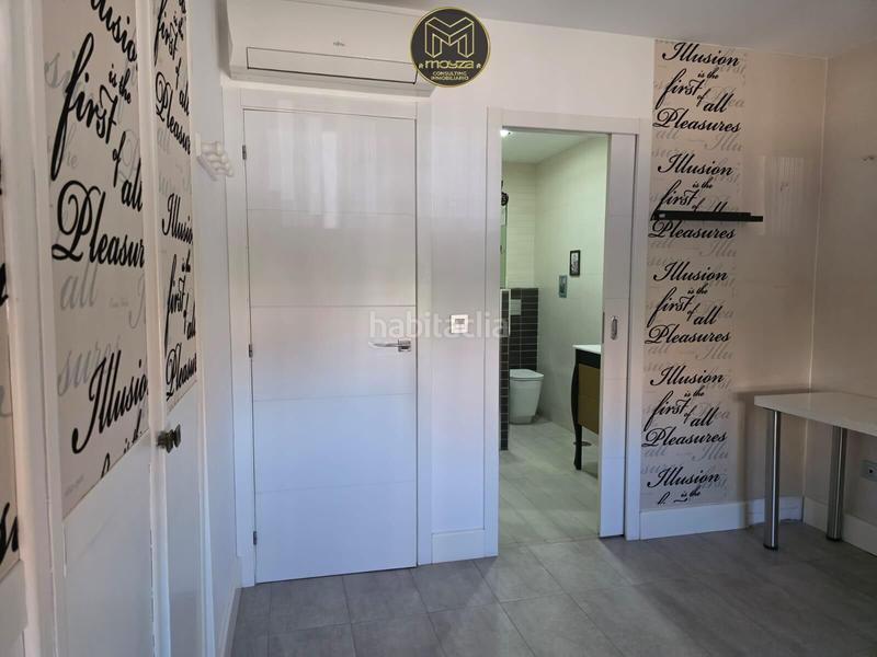 Foto dc30e32b-0bdf-45f4-8bba-6f9dc2fc3825. Rent flat with pool in Hospital Jaén