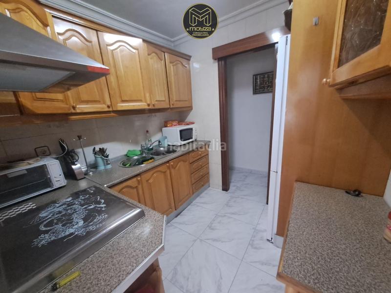 Foto 18e47da6-290e-4046-bd57-1526f55e4be6. Etagenwohnung in Peñamefecit - Avda Barcelona Jaén