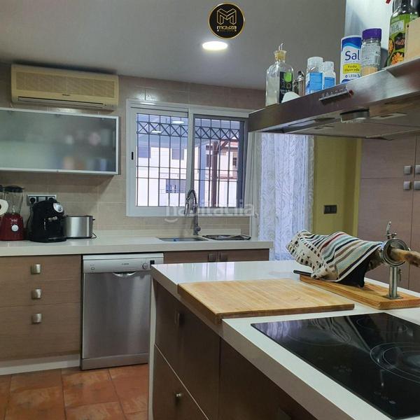 Foto 533642e7-b410-4299-bca8-a501a213dfdc. Chalet zona urbanización azahar en Valdeastillas - Fuentezuelas Jaén