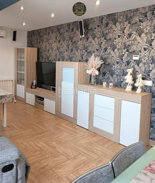 Foto e7de8434-da37-4375-b6d3-967ec715ccd2. Pis amb calefacció a Peñamefecit - Avda Barcelona Jaén