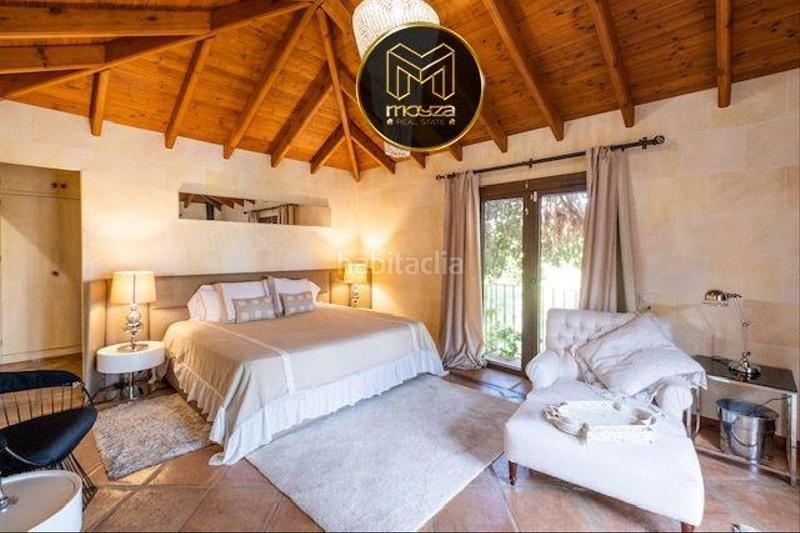 Foto 9dd8b631-e2d2-4c66-b84d-331fdf035ce7. Location chalet avec parking piscine dans Benahavís pueblo Benahavís