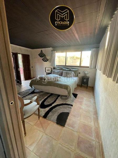 Foto 76151b29-b46e-490b-b05d-ccc203f9cd92. Rent chalet with parking pool in Benahavís pueblo Benahavís