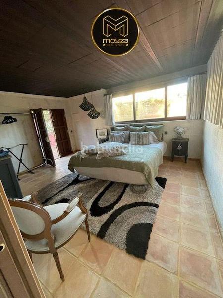 Foto f92b3be9-b149-4bd4-adcc-ca75d00ee110. Rent chalet with parking pool in Benahavís pueblo Benahavís