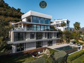 Xalet a Santa María. Villa en marbella este