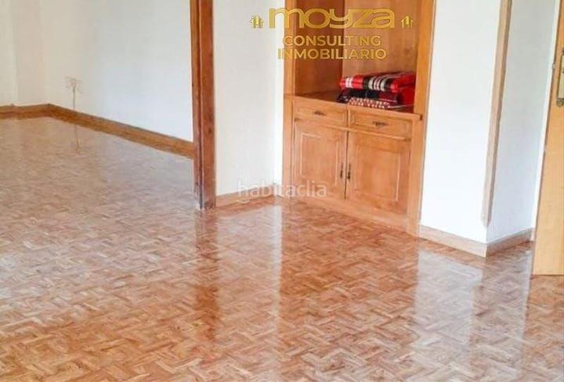 Foto 8e2ca473-e730-4503-bd44-a060e30bc46d. Etagenwohnung mit parking in Hospital Jaén