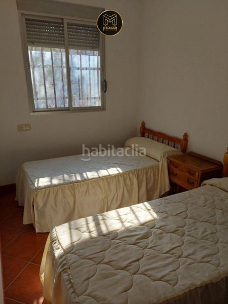 Foto c6cf509e-51b5-408b-82fc-215cd19bd4da. Chalet con parcheggio in Jabalcuz Jaén