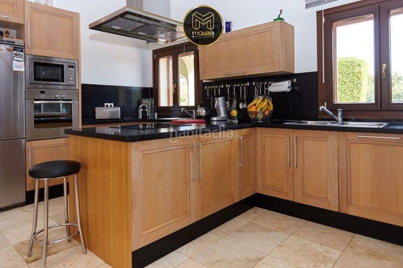 Foto 43097daf-c106-41e3-95d1-e7e4b82412d5. Lloguer xalet amb calefacció piscina a La Jara Sanlúcar de Barrameda