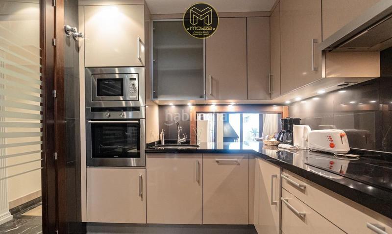 Foto 91190b15-676a-45d9-a8a1-533fd17f2283. Alquiler ático atico duplex en urbanización de la plata en Estepona