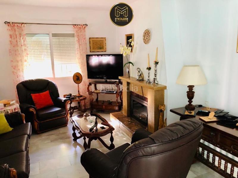 Foto 6146e703-3f4a-465b-8985-a5060b3aea1c. Chalet con piscina in Centro Estepona