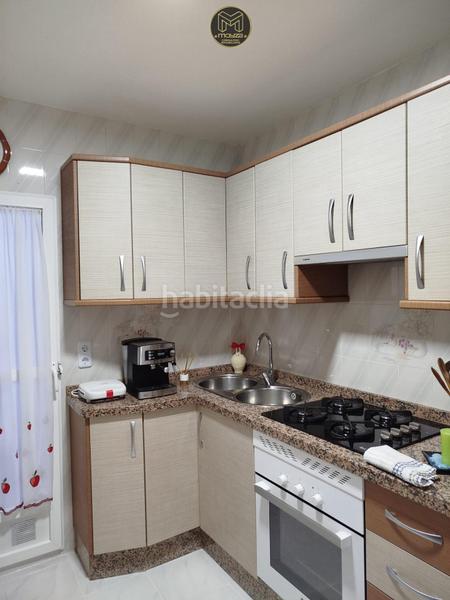 Foto ca14802b-1a28-4d87-ae77-7dd9f1024b4c. Etagenwohnung in Peñamefecit - Avda Barcelona Jaén