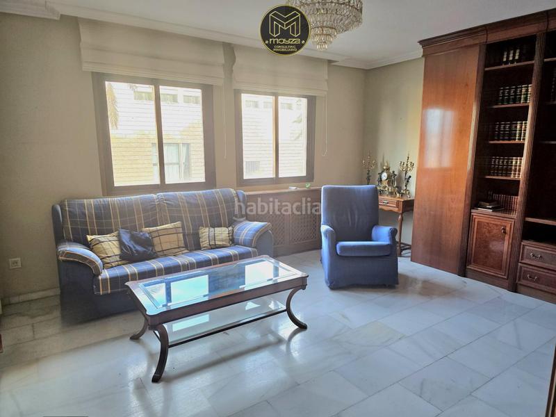 Foto 4c5ed2eb-ad59-4aa4-9055-bbcecc9696b1. Piso  en el bulevar en Peñamefecit - Avda Barcelona Jaén