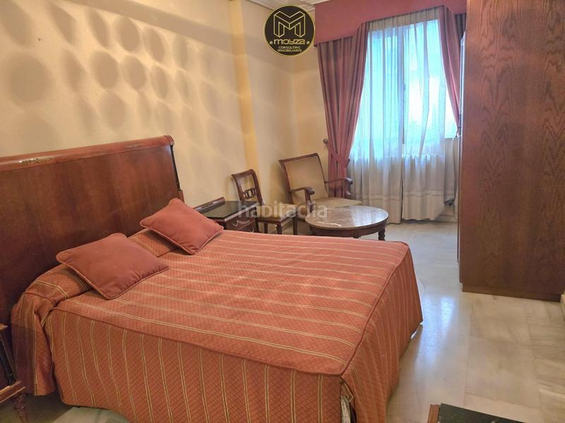 Foto 8aa6fb02-205d-47a0-9a02-58b413ca9232. Piso  en el bulevar en Peñamefecit - Avda Barcelona Jaén