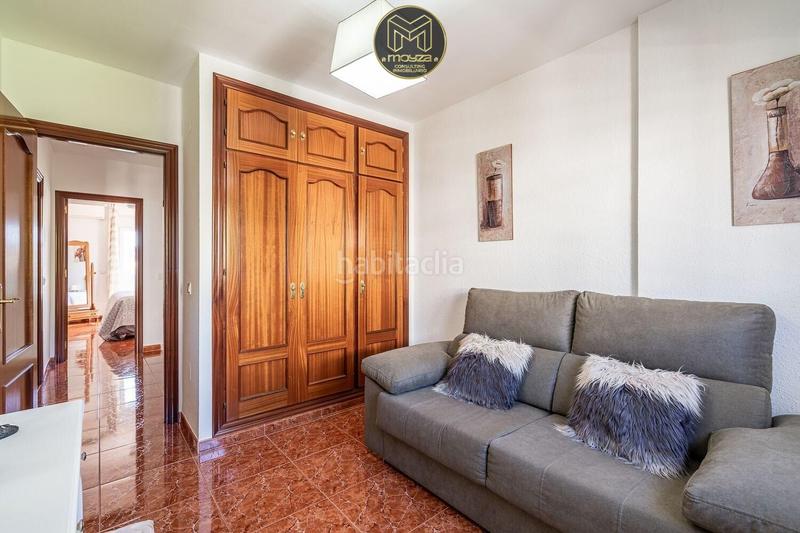 Foto 091a8fe6-51e6-46fe-a6f8-39cb8fc162dc. Chalet con riscaldamento parcheggio in Zona Calvario Estepona