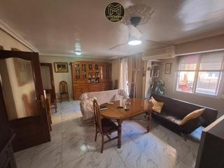 Flat in Peñamefecit - Avda Barcelona. Piso en renfe