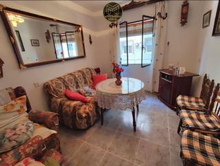 Etagenwohnung in San Bartolomé - Millán de Priego