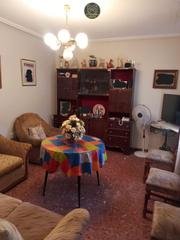 House in San Felipe - El Almendral - La Merced. Casa en crta circunvalacion