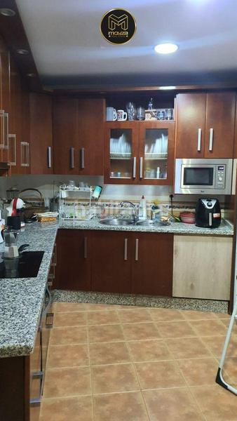 Foto c38b1895-91c0-4b67-b58f-8d69ef4198fb. Chalet in Ctra. Circunvalación - La Magdalena Jaén