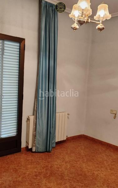 Foto 5cf2e432-4dac-4bf7-b787-493e1945b6e0. Casa adosada casa en avda barcelona en Peñamefecit - Avda Barcelona Jaén