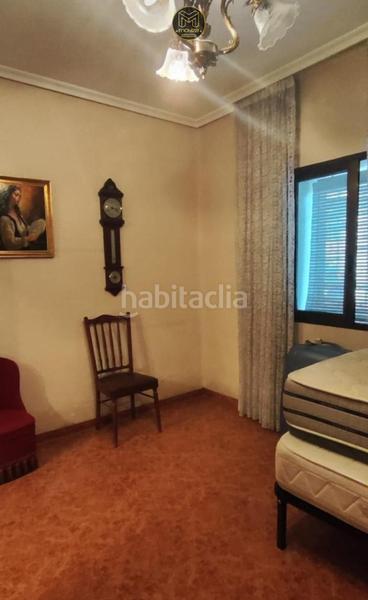 Foto a44a500f-37e7-421c-8414-06438c399f94. Casa adosada casa en avda barcelona en Peñamefecit - Avda Barcelona Jaén