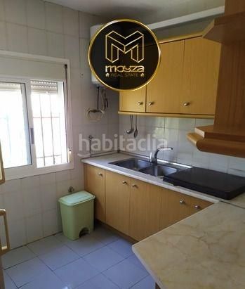 Foto f0a5d2ec-11f9-4586-867a-94b384c1756d. Xalet amb piscina a Jabalcuz Jaén