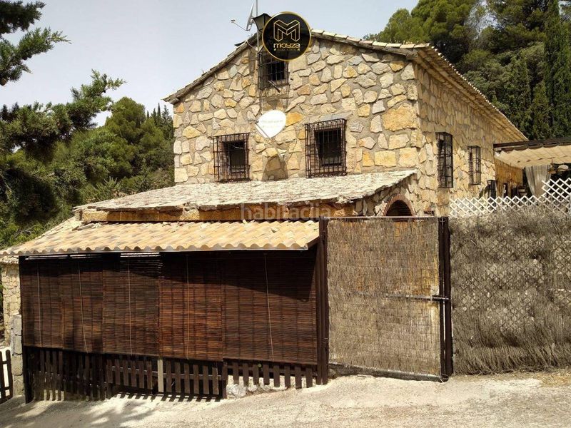 Foto 3d4e1a8b-c2a2-4009-974a-9471da15e583. Xalet amb aparcament piscina a Torredelcampo