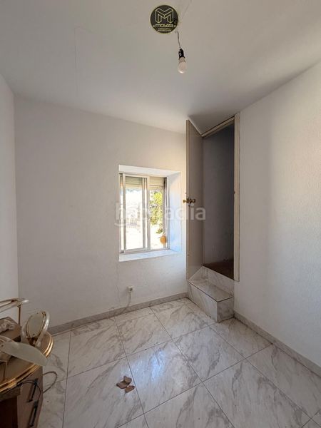 Foto 00753855-71d8-4a97-9a7f-0a406ce3399b. Casa amb aparcament a San Felipe - El Almendral - La Merced Jaén