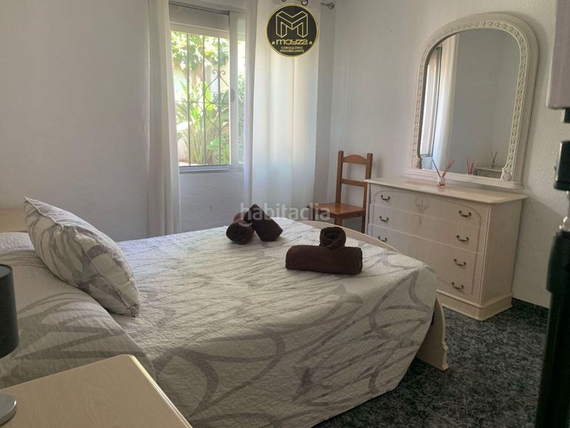 Foto b3fe639c-5abc-4ab9-9de1-a66d850a82d5. Casa amb aparcament a Divina Pastora Marbella