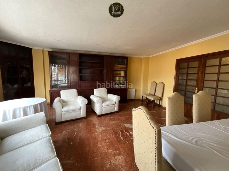 Foto 2b2d0bdf-de37-48a9-ac4c-bd17b7e415ac. Pis amb aparcament a Avda de Madrid - Pº de la Estación Jaén