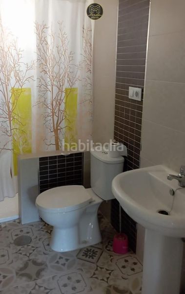 Foto 40cbbe4f-773a-4912-a06b-642695d16a87. Pis a Linarejos Linares