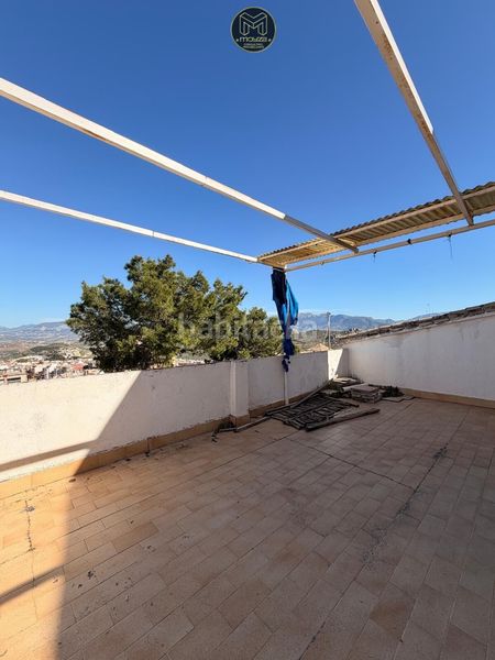 Foto e0c4de0b-d51c-43b3-9571-5ca19da48c9c. Casa a San Felipe - El Almendral - La Merced Jaén