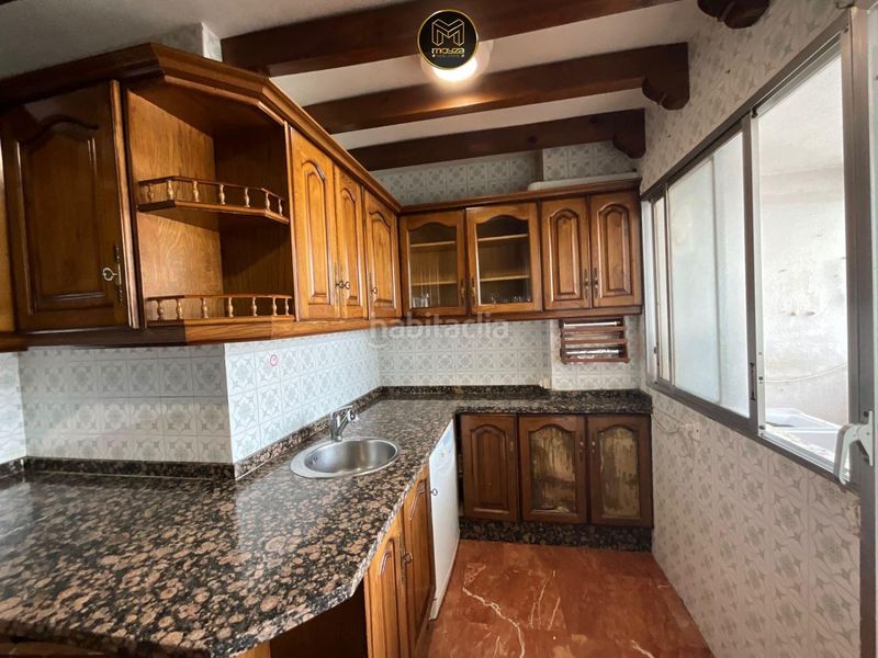 Foto c3358851-c3de-4836-b7af-6b9be57e08c0. Pis amb aparcament a Avda de Madrid - Pº de la Estación Jaén